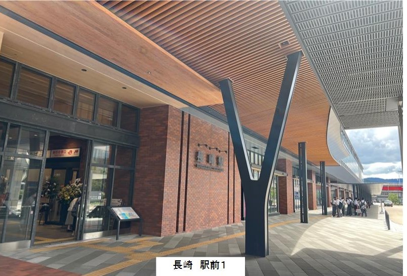 　　　　博多駅と長崎新駅他長崎市内風景